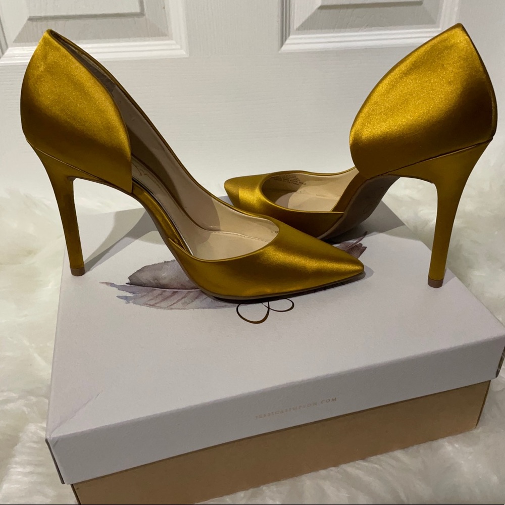 Jessica Simpson D’Orsay Pump